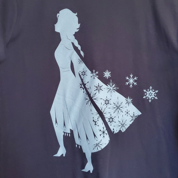 Disney's Frozen T-shirt - Picture 5 of 9